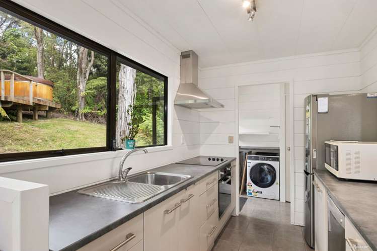 54 Opanuku Road Henderson Valley_7