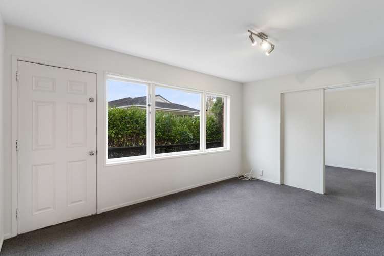 1/113 Gowing Drive Meadowbank_2