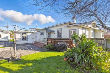 2 Weraroa Road_2