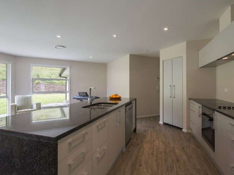 31 Banbury Terrace Lower Shotover_6