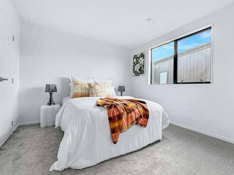 3-11 Longview Oak Lane Papakura_12