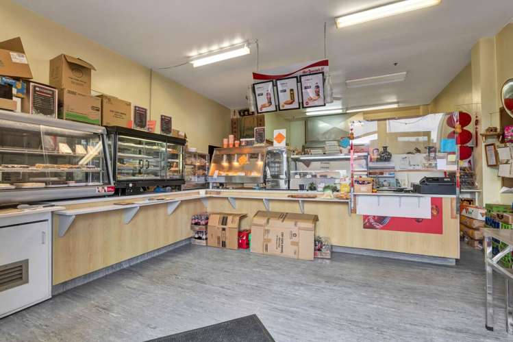 96 Gill Street New Plymouth_19