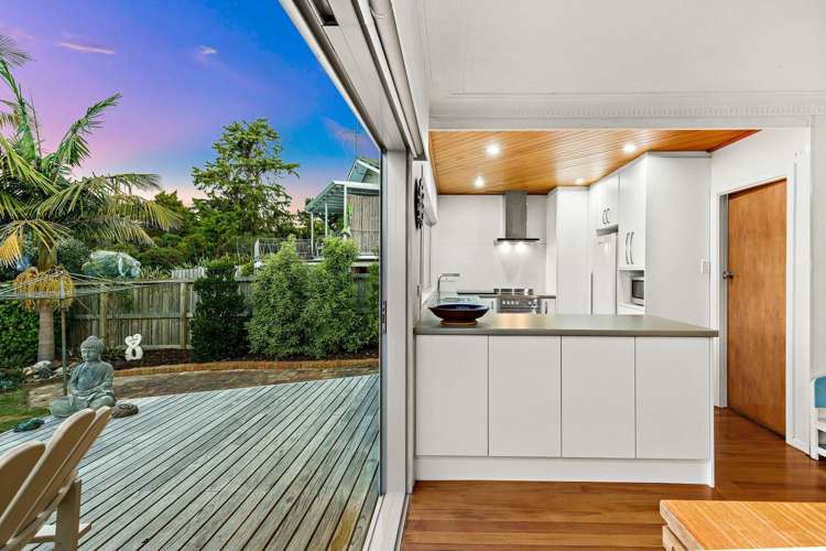 20 Noall Street Te Atatu Peninsula_6