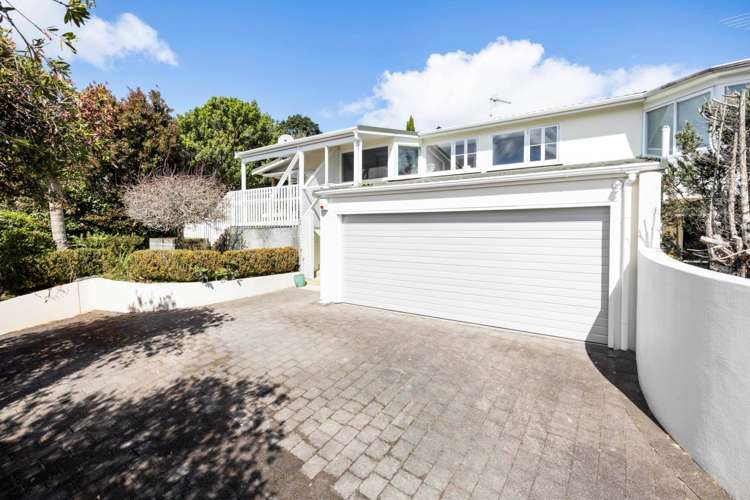 3/3 Seaview Road Milford_1