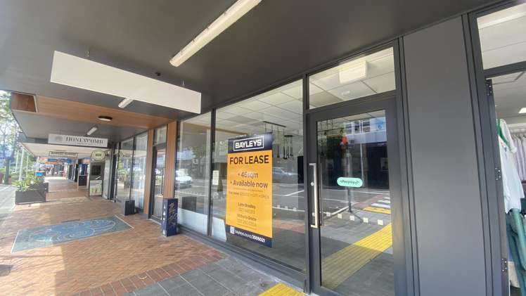 Shop 2/136 Willow Street Tauranga Central_7