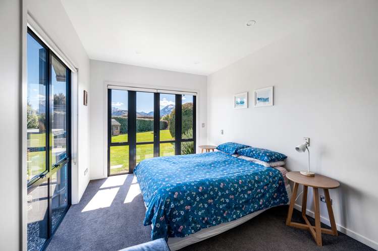 10 Matheson Crescent Albert Town_9