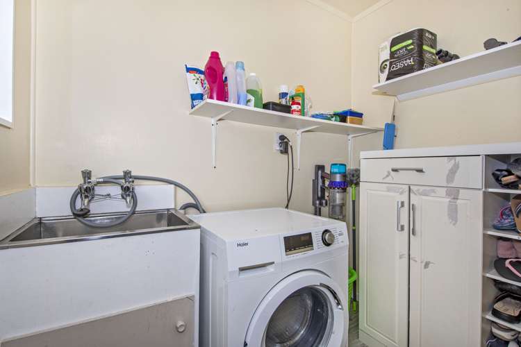 9 El Viso Place Kamo_11