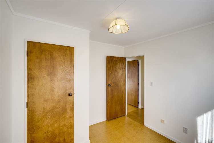 2/32 Spriggs Crescent Greenmeadows_11