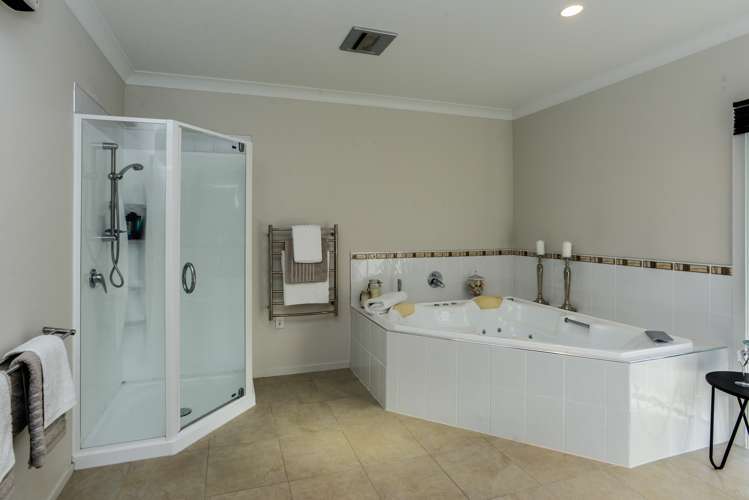 1 Lakeview Terrace Taradale_18