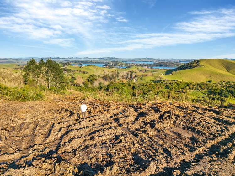 896 Whakapirau Road Maungaturoto_5