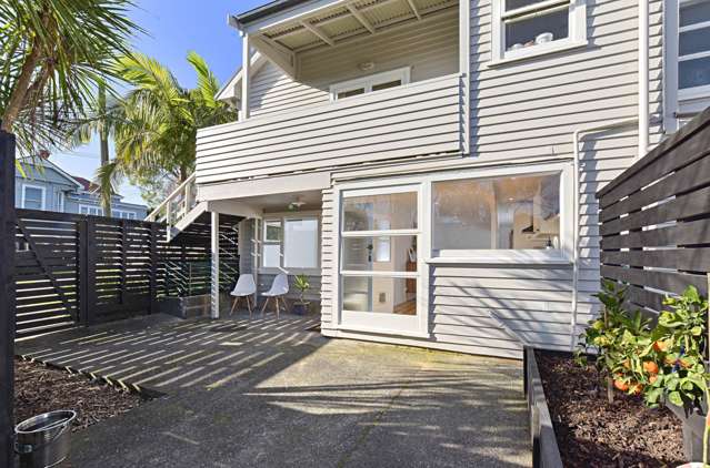 1/137 Crummer Road Grey Lynn_1