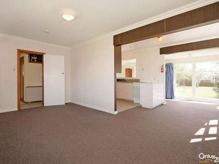 21 Vernon Avenue Takaro_12