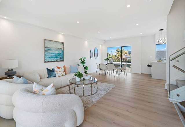 Stunning 4BR Home in Howick!