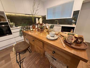 1/8 Hillsborough Road_3