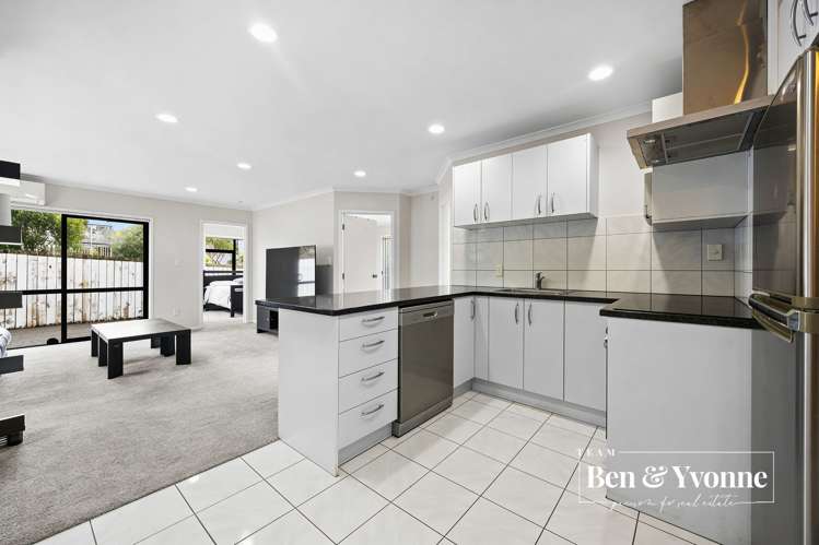 28A Barrack Road Mount Wellington_17