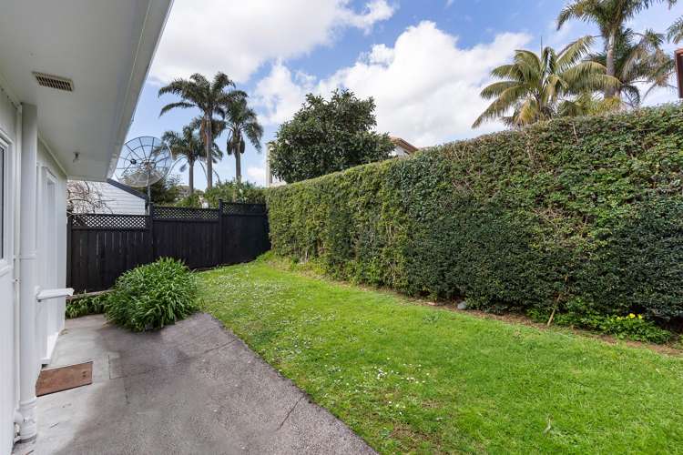 1/15 Seaview Terrace Mount Albert_7