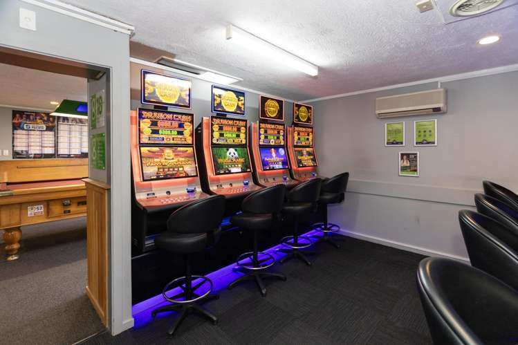 198 Main Road Waikouaiti_12