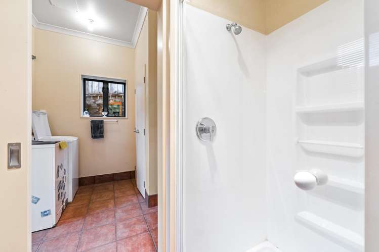 4 Tellin Close Massey_18