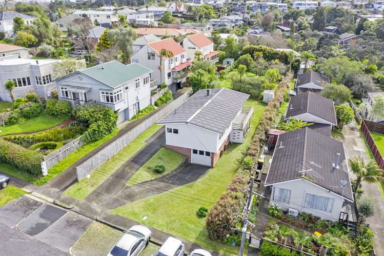 8 Waratah Street Birkenhead_13