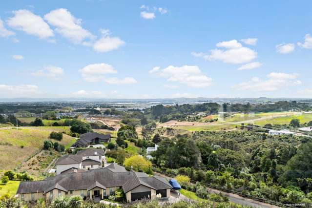 764 Redoubt Road Flat Bush_1