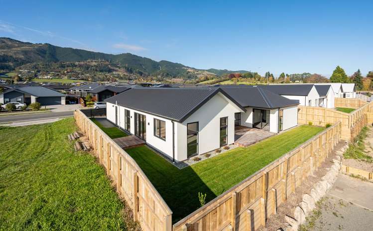 8 Paton Road Richmond_20
