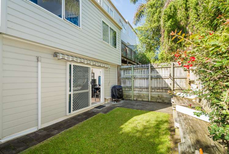10/5 Kilham Avenue Northcote_0
