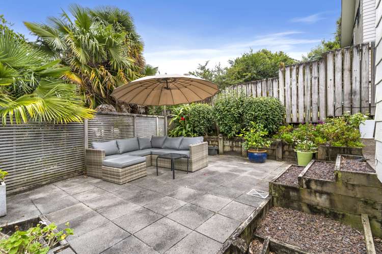 2/245a Rangatira Road Beach Haven_14