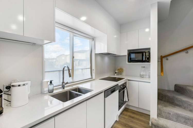 58 Kirikiri Lane East Tamaki_8