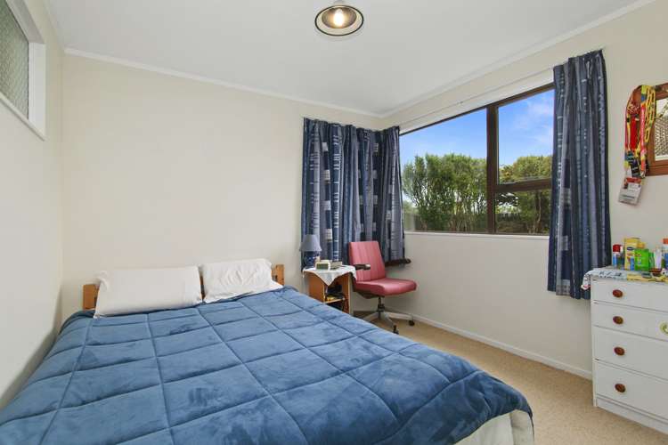 78 Victory Crescent Tawa_16