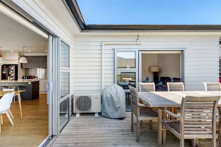 36 Pohutukawa Parade Riverhead_7