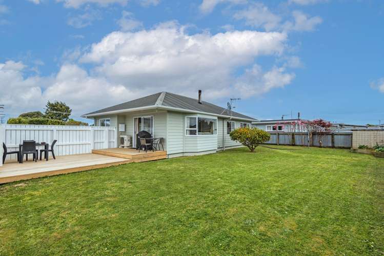 88 Huxley Street Pahiatua_13