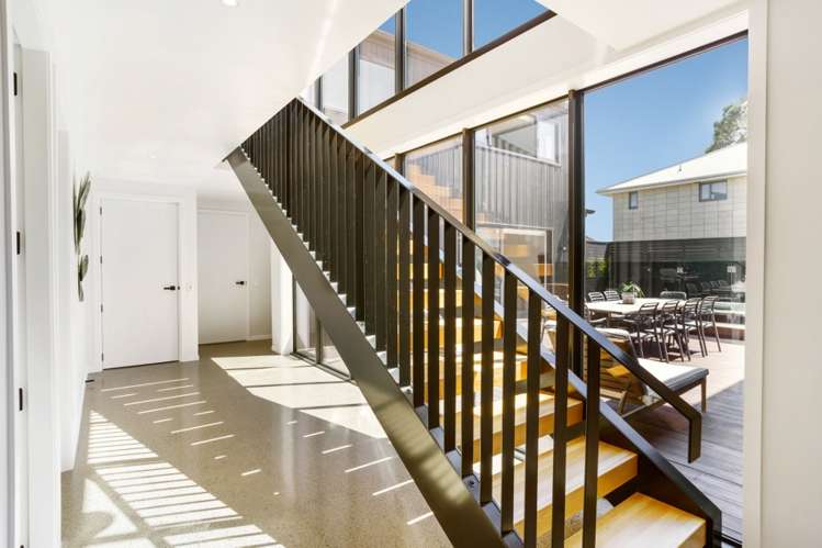 103 Beach Road Whangamata_20