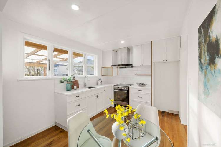 78 Freeland Avenue Mt Roskill_7