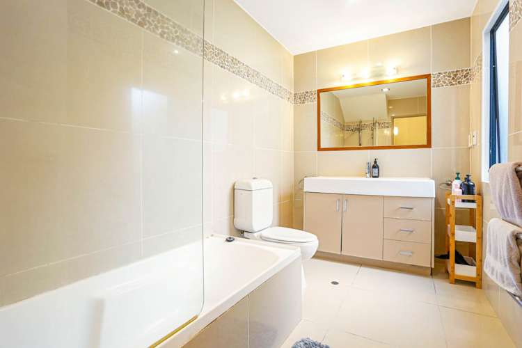 24 Saint Georges Bay Road Parnell_17