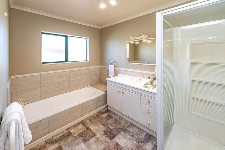 12 Saint Helens Place Tawhero_22