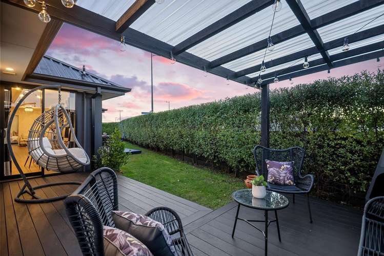 99 Sir John Mckenzie Avenue_2