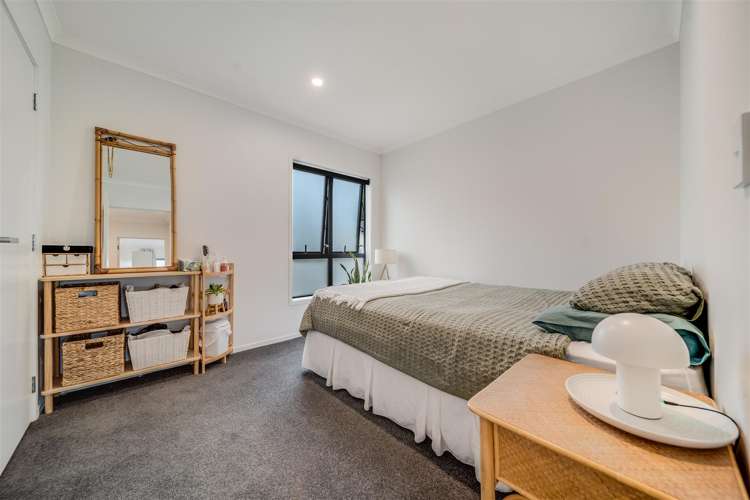 10/14 Ruakiwi Road Hamilton Lake_8