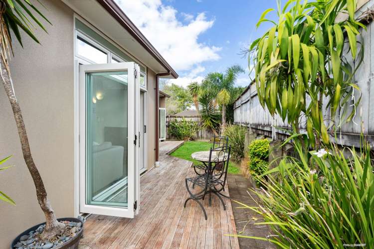 15 Merlot Lane Pukekohe_1
