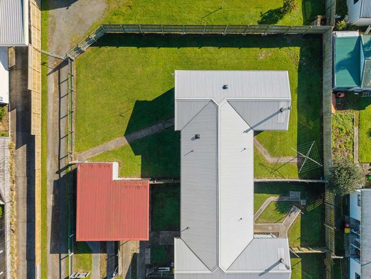 12A and 12 Pooles Road Te Aroha_2