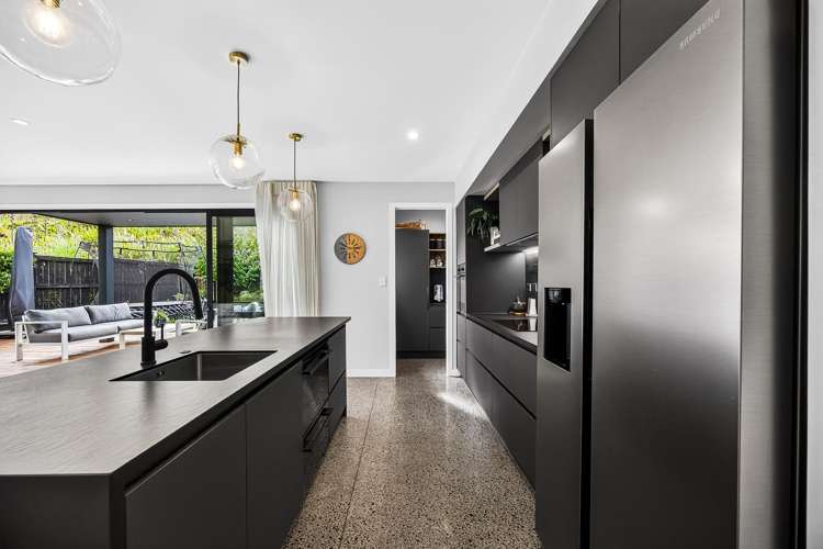 42 Houpuni Road Milldale_5