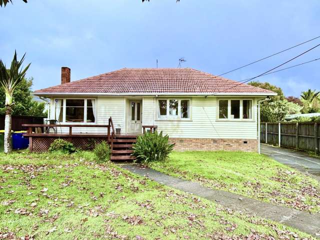 3 bedroom with 1 bathroom Water included