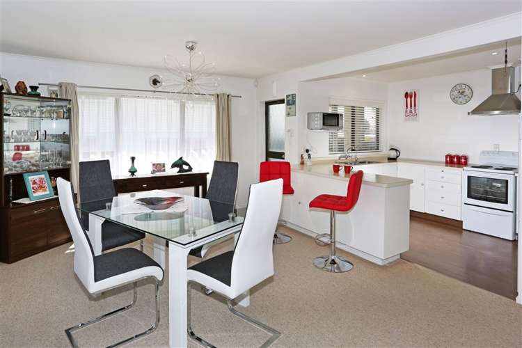 2/27 Hall Street Pukekohe_4