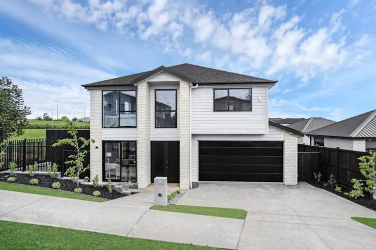 6 Evergreen Parade Karaka_33