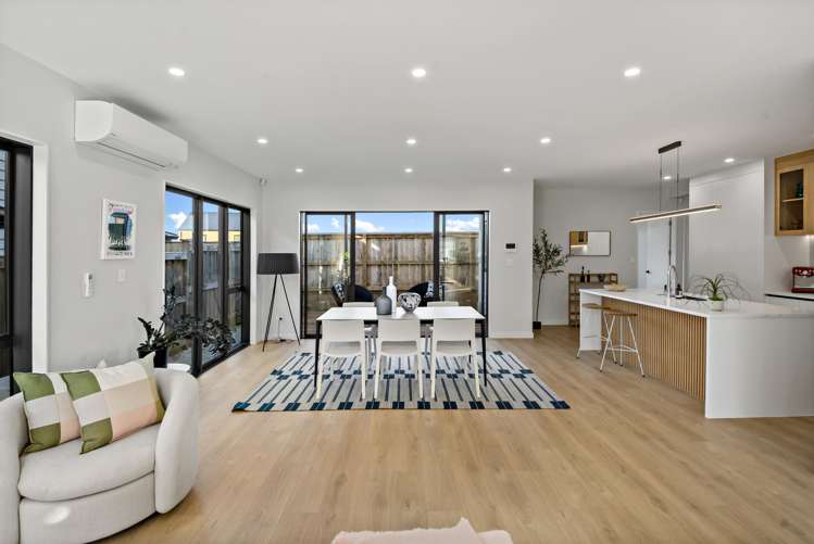 21 La Bella Road Hobsonville_3