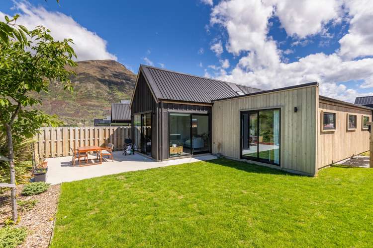 41 Red Cottage Drive Dalefield/Wakatipu Basin_10