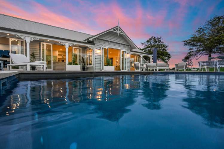 21 Diamond Lane Riverhead_34