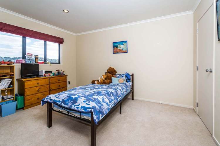 13 Vicente Place Oteha_14