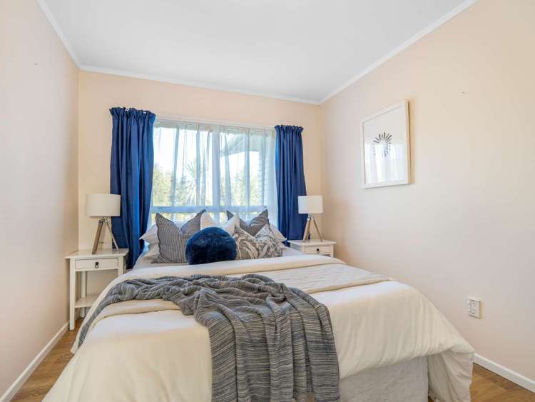 44 Basley Road Owhata_11