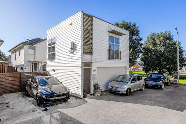 13 Phar Lap Crescent Takanini_1