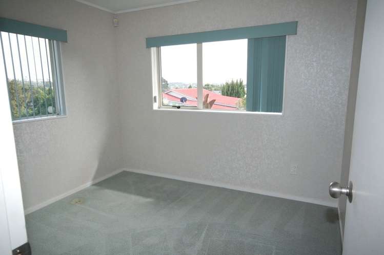 63a Clayburn Road Glen Eden_8